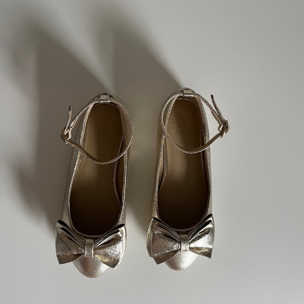 METALLIC BOW BALLET FLAT
